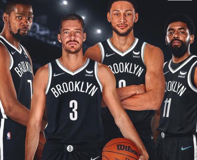 1645538663682017305.jpg img_8222.jpg